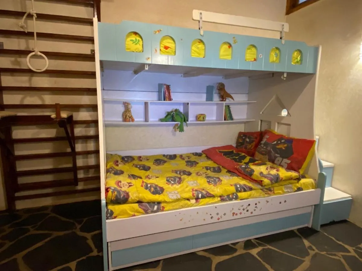 Farm Villa With Pets Εσαουίρα