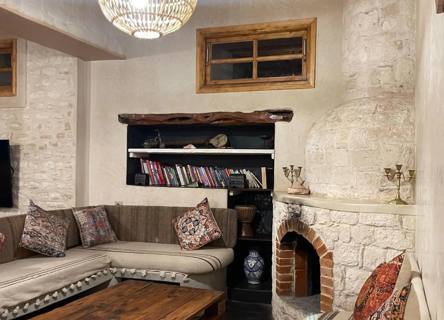 Farm Villa With Pets Εσαουίρα